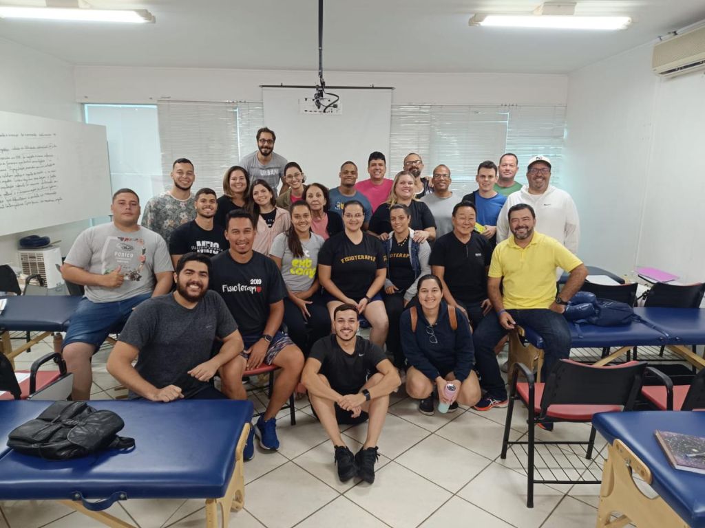 Turma completa em sala